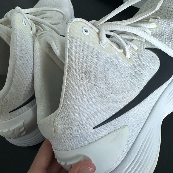 Nike Hyperdunk 2017 Athletic Basketball Shoes Mens 12 White Black 897808-100
